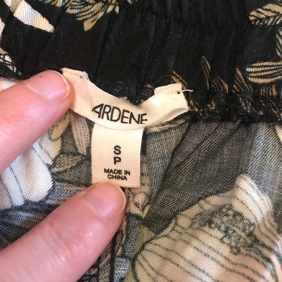 Ardene Floral Elastic Waistband Skort - Picture 8 of 11